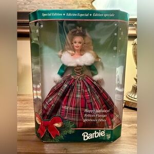 BNIB Vintage 1995 Happy Holidays Barbie Doll with Tartan dress